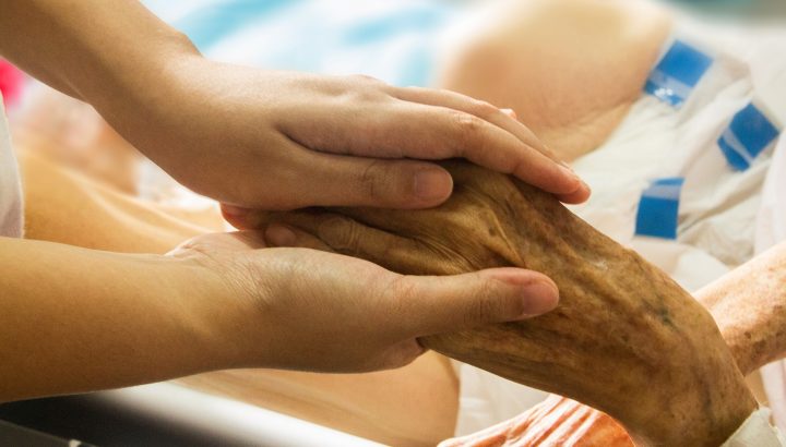 Zostań wolontariuszem hospicyjnym